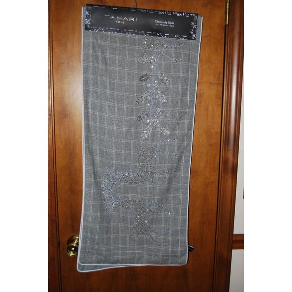 TAHARI HOME GREY PLAID WOOL BLEND TABLE RUNNER W REINDEER BEADING NEW - Picture 1 of 3